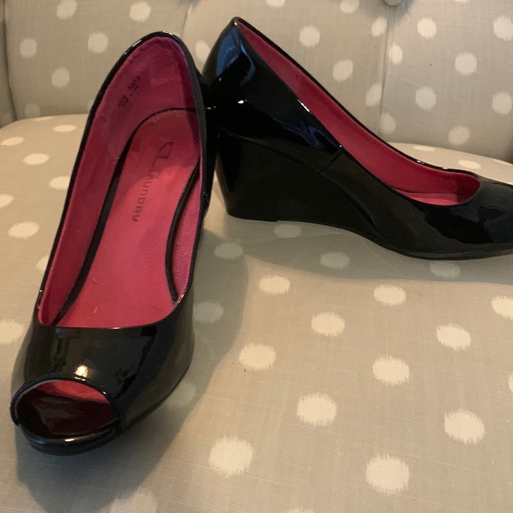 CL by Laundry Black Heels